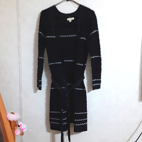 TRU SELF Sweaters - SZ M TRU SELF SPARKLY TIE-FRONT CARDIGAN